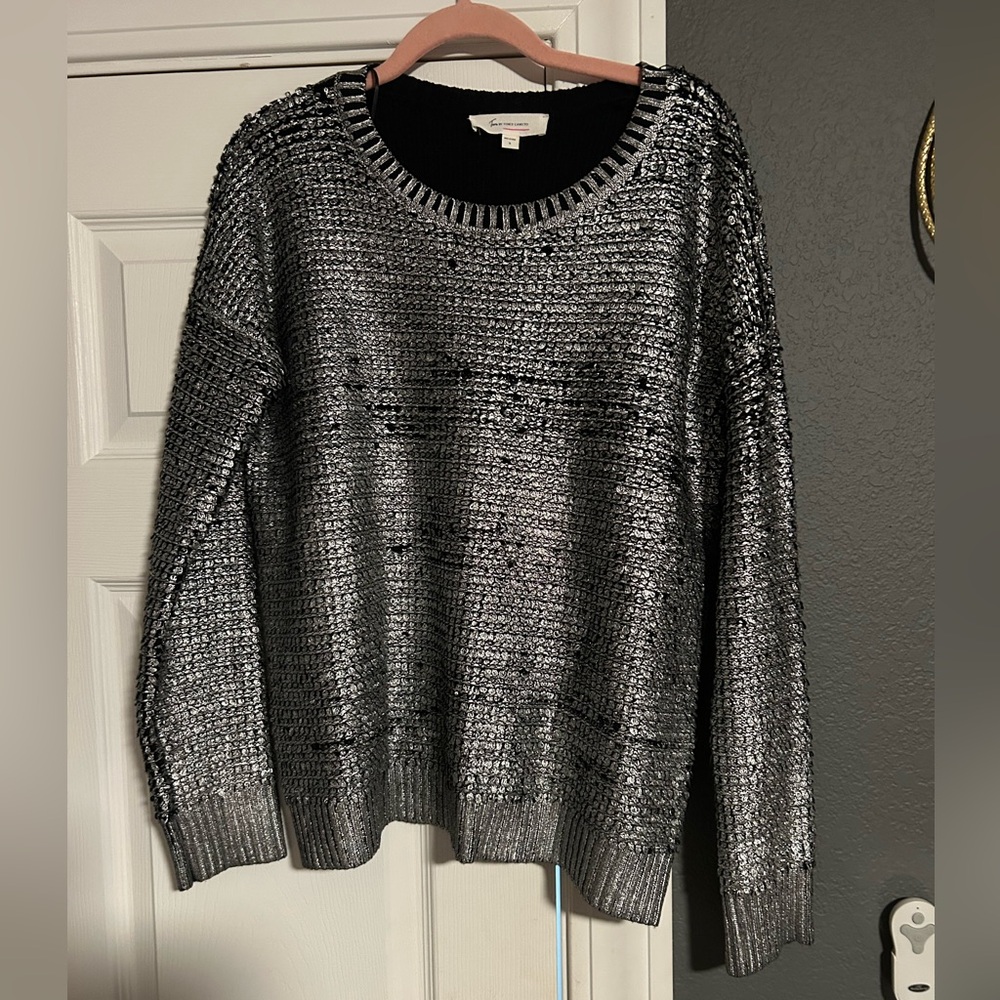 Vince Camuto Black and Silver Knit Top